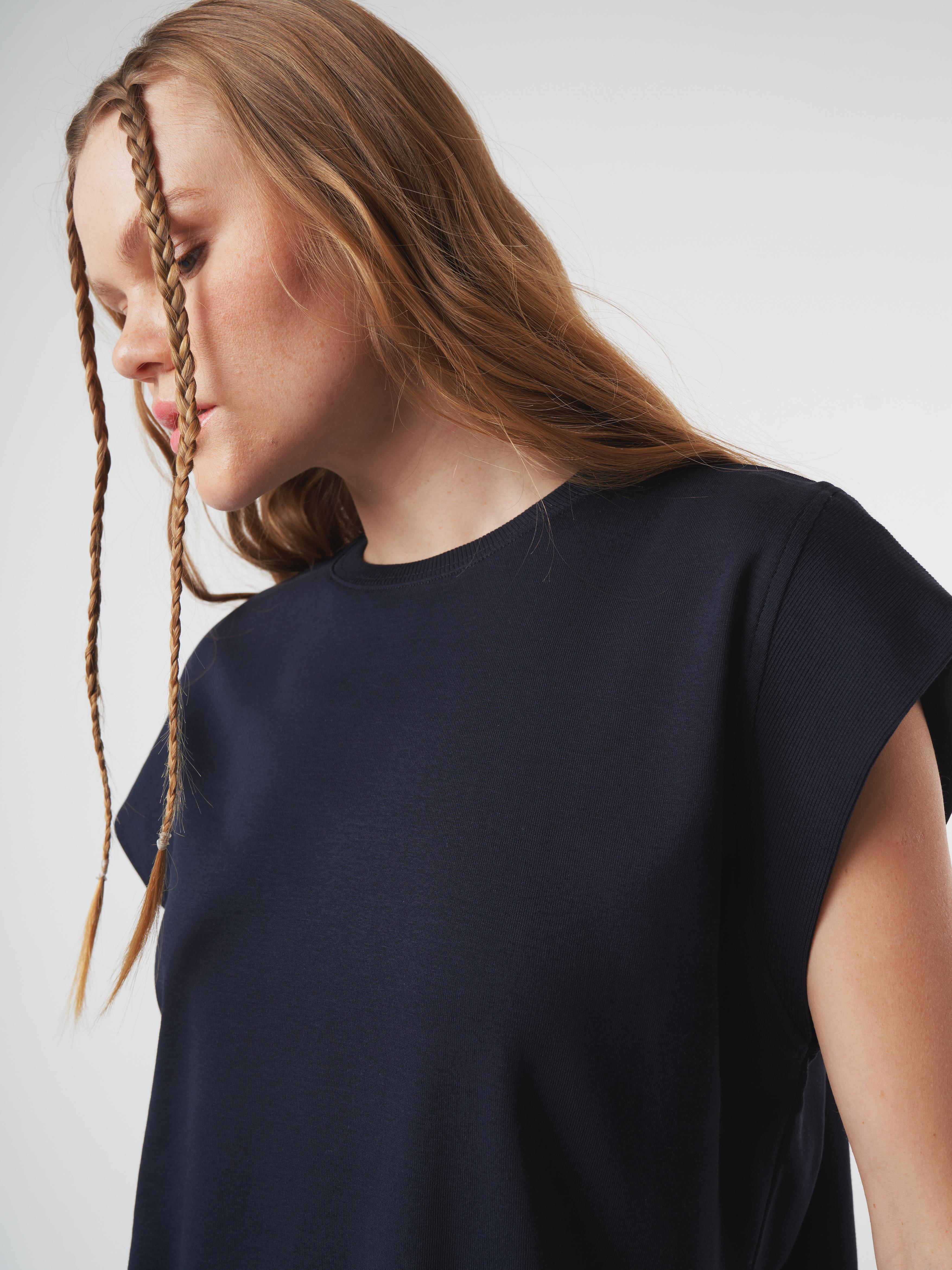 Pamuklu Kolsuz Bluz Lacivert