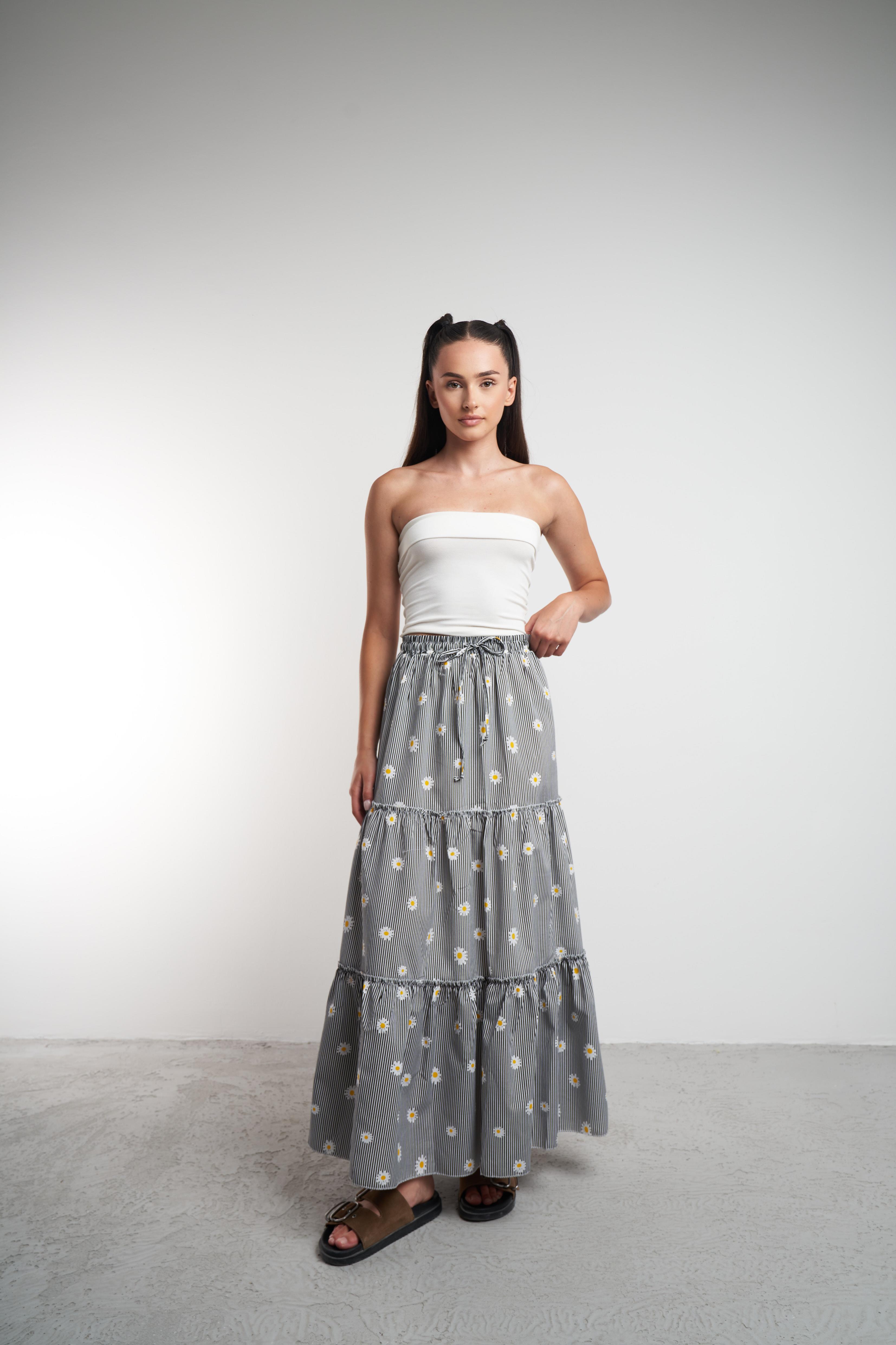 Papatya Desen Çizgili Uzun Etek Siyah-Beyaz