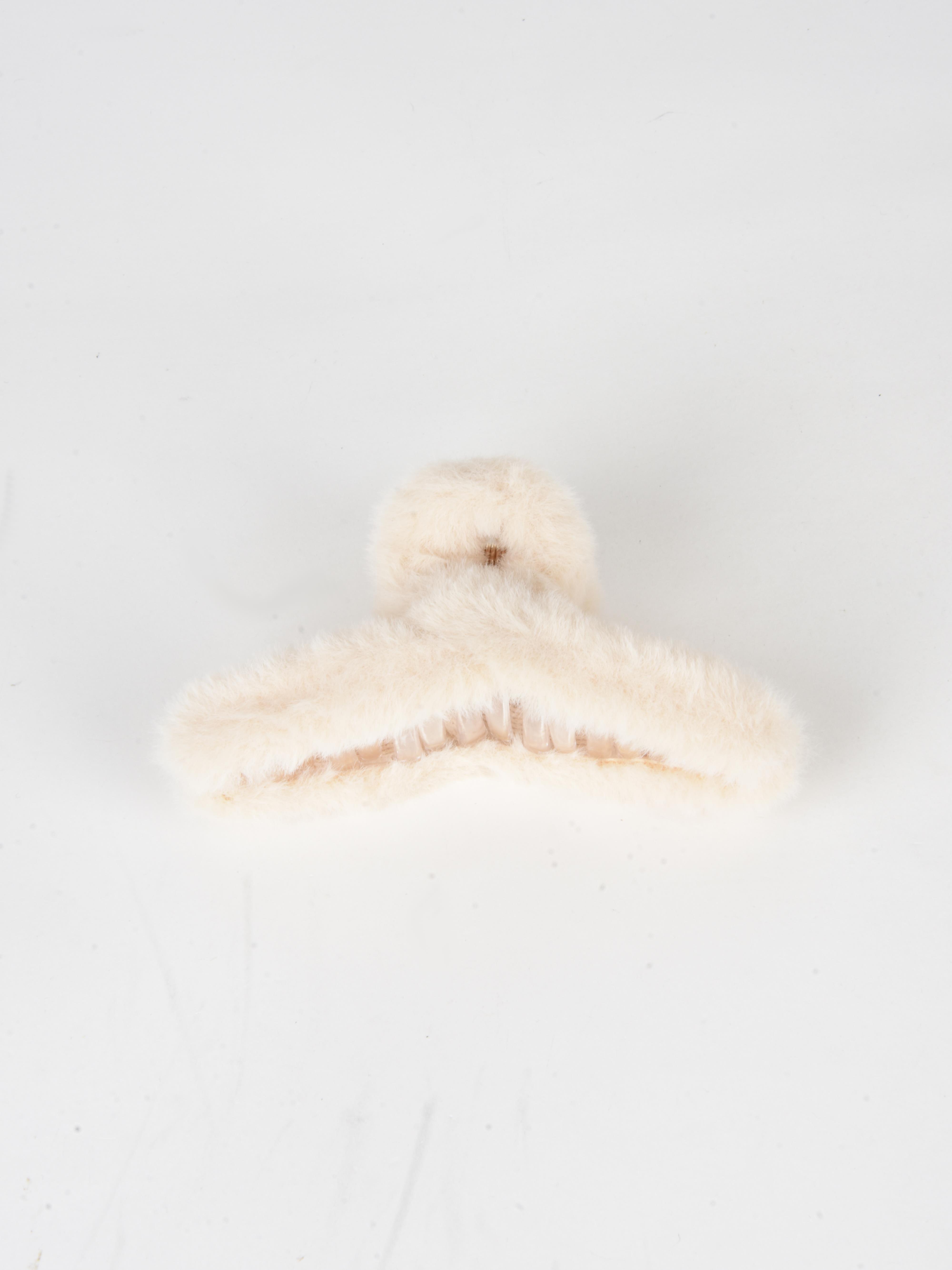 Peluş Toka