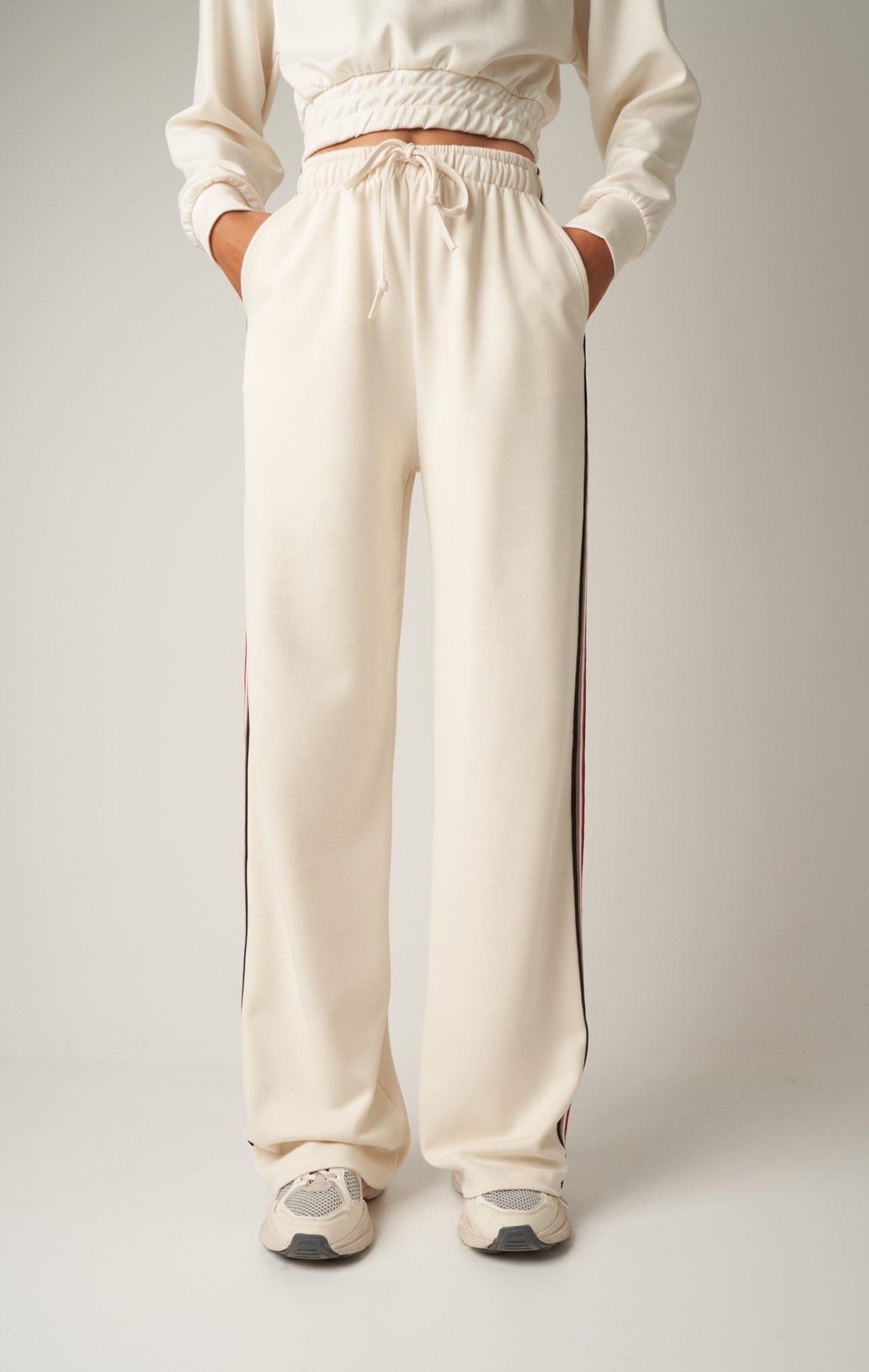 Şerit Detaylı Eşofman Altı Ekru