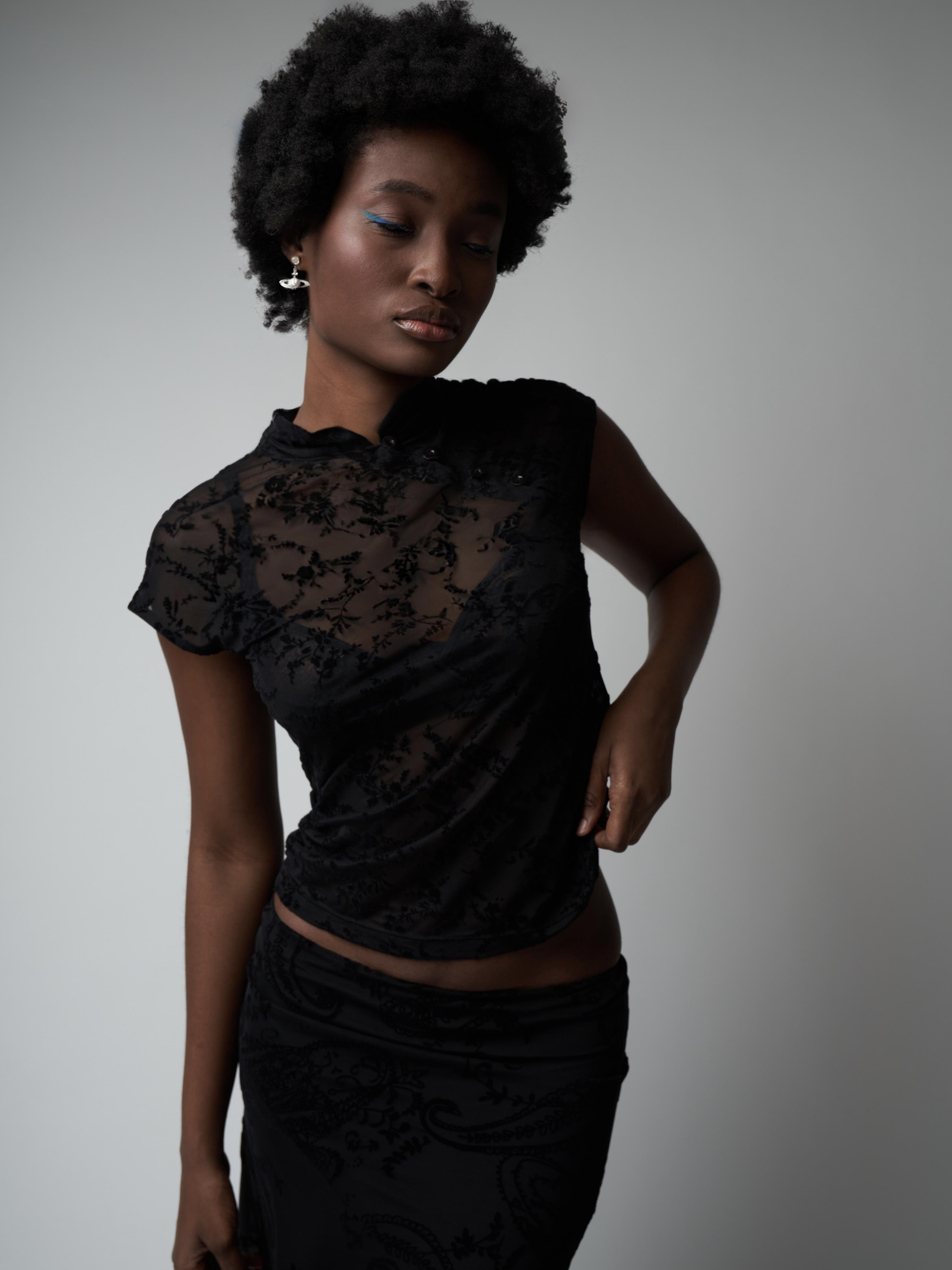 Sıfır Kol Tül Bluz Siyah