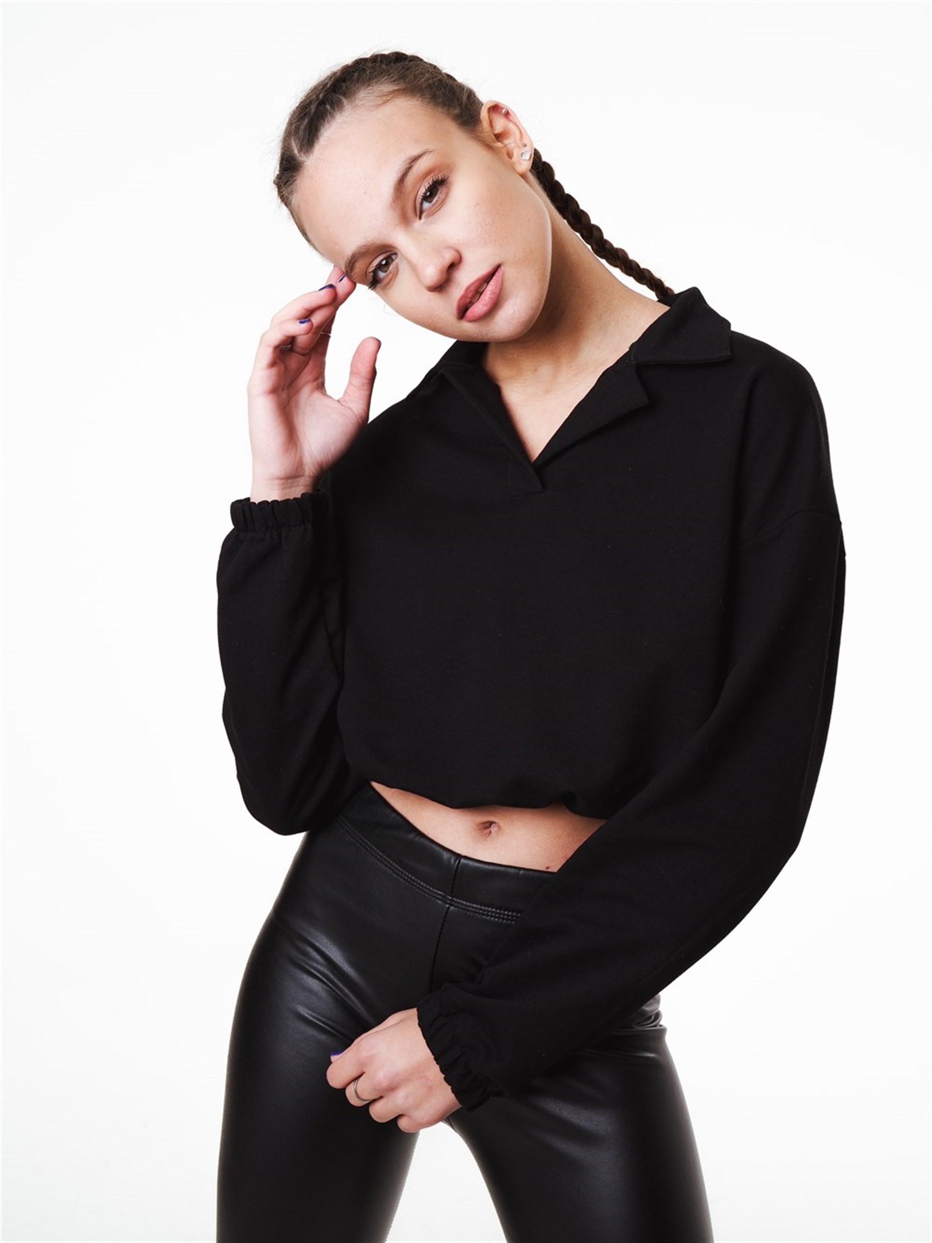 Yakalı Alt Lastik Kısa Sweatshirt