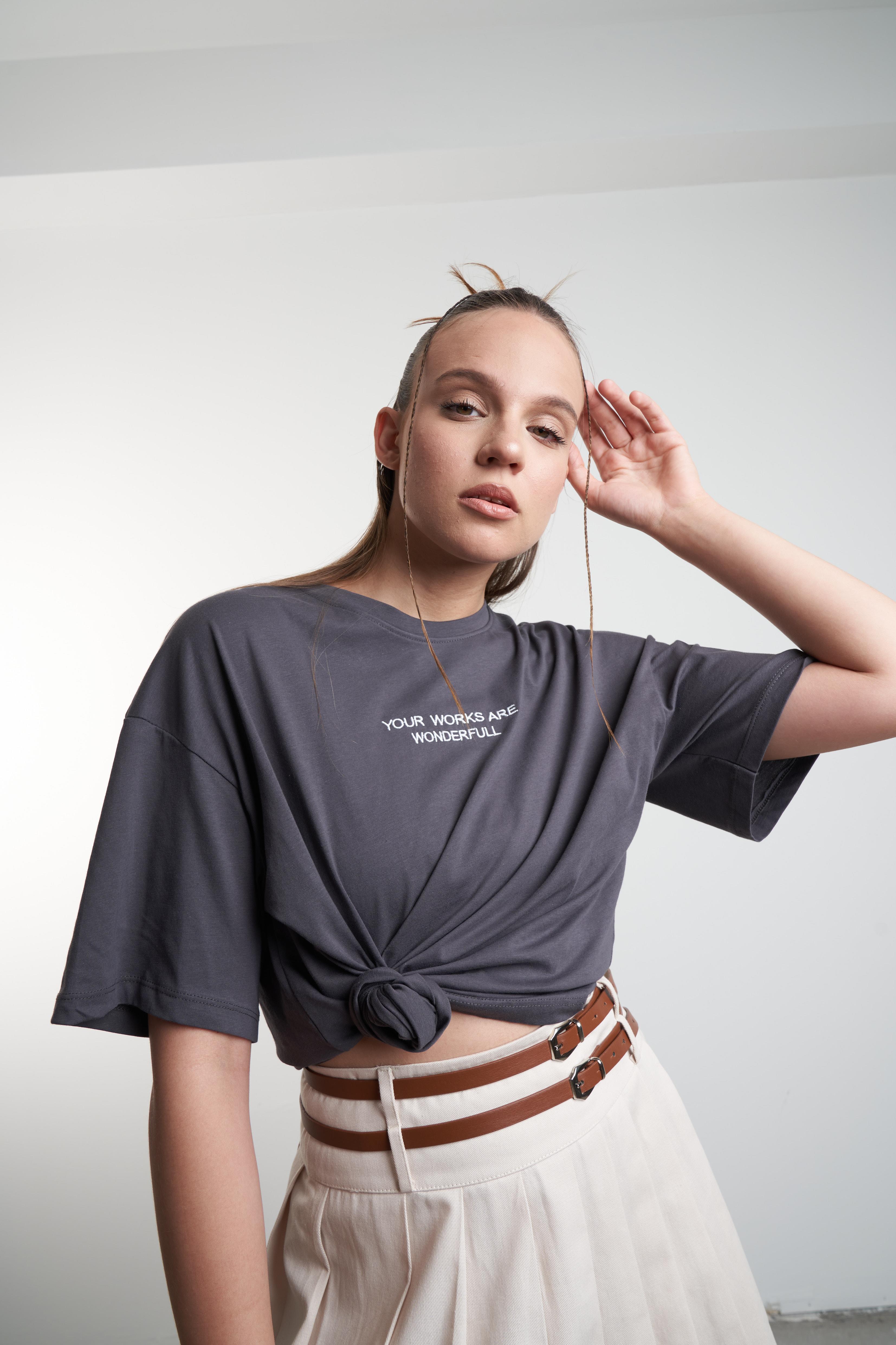 Yazı Nakış Baskılı T-shirt Füme