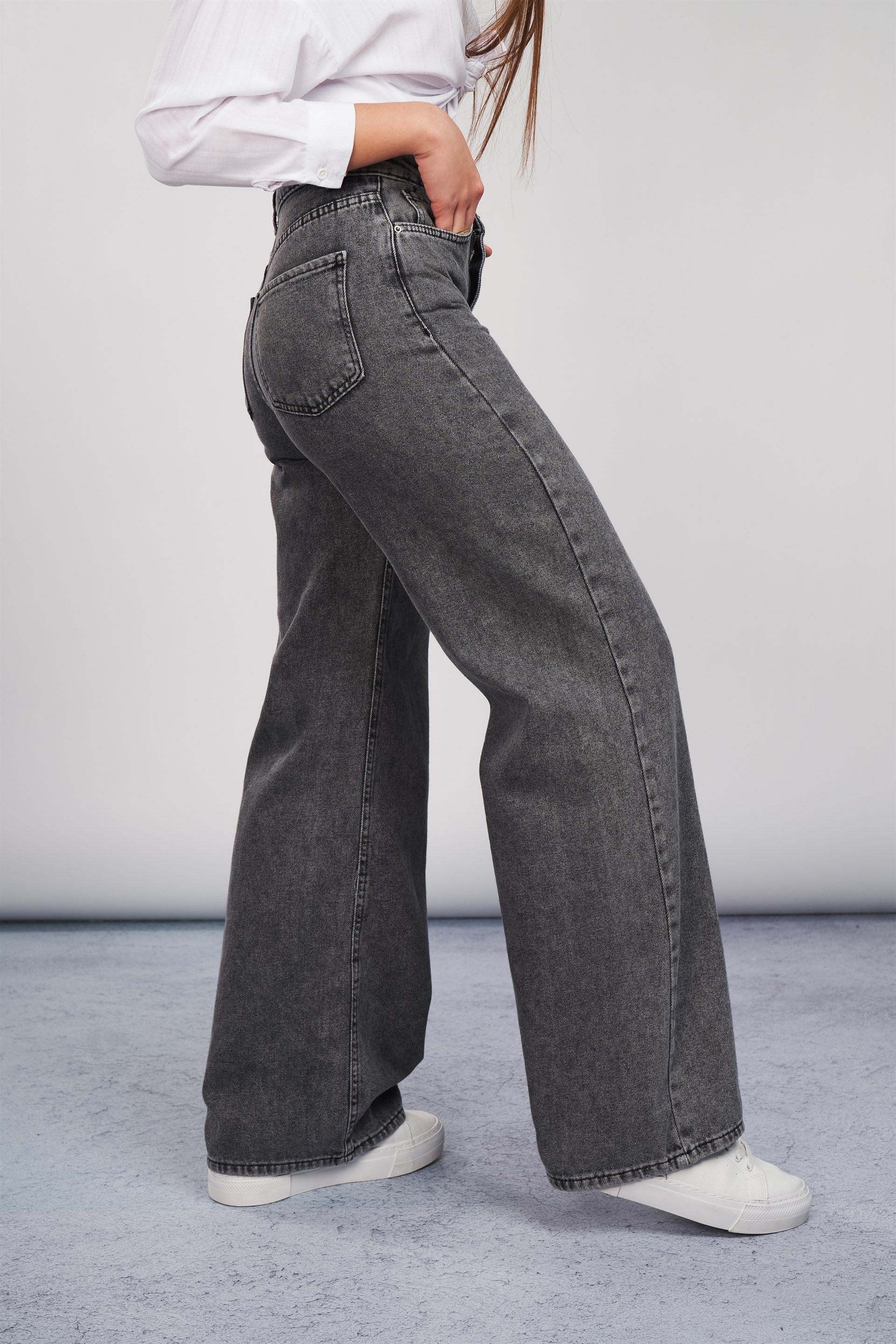 Yüksek Bel Bol Paça Jean Pantolon - Ambar Giyim