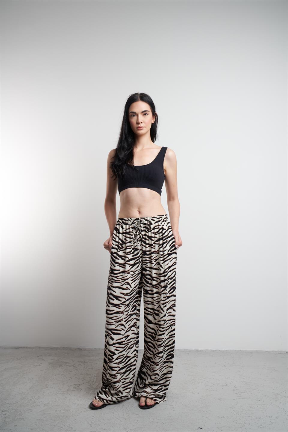 Bel Lastik Zebra Desen Bol Paça Pantolon Siyah-Ekru