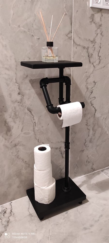 Tena Dekor Yedekli ve Raflı Demir Boru+Ahşap Tuvalet Kağıdı AskısıBanyo DekorasyonuTena Dekor Yedekli ve Raflı Demir Boru+Ahşap Tuvalet Kağıdı Askısı