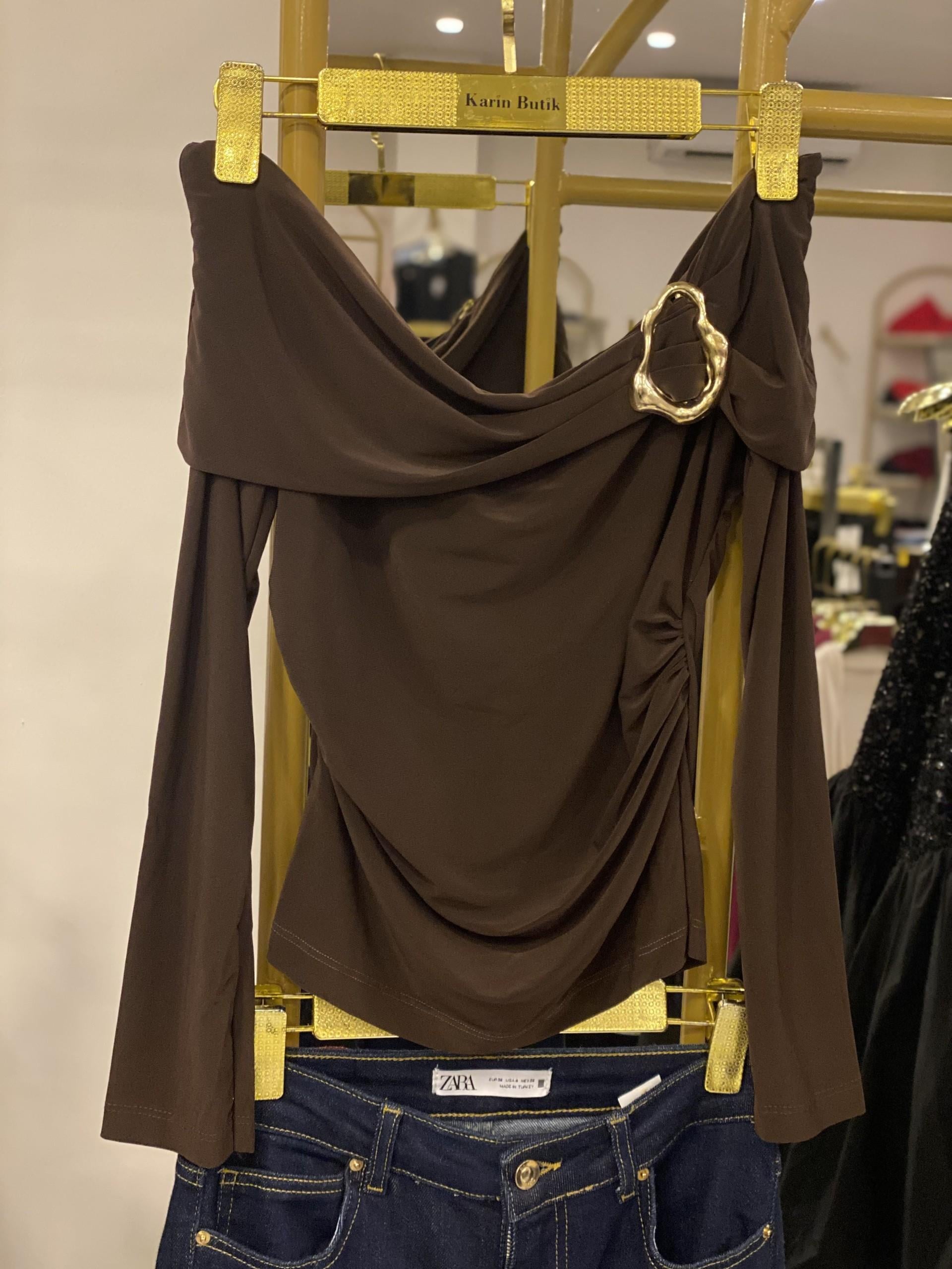 Kahverengi Sandy Gold Tokalı Bluz