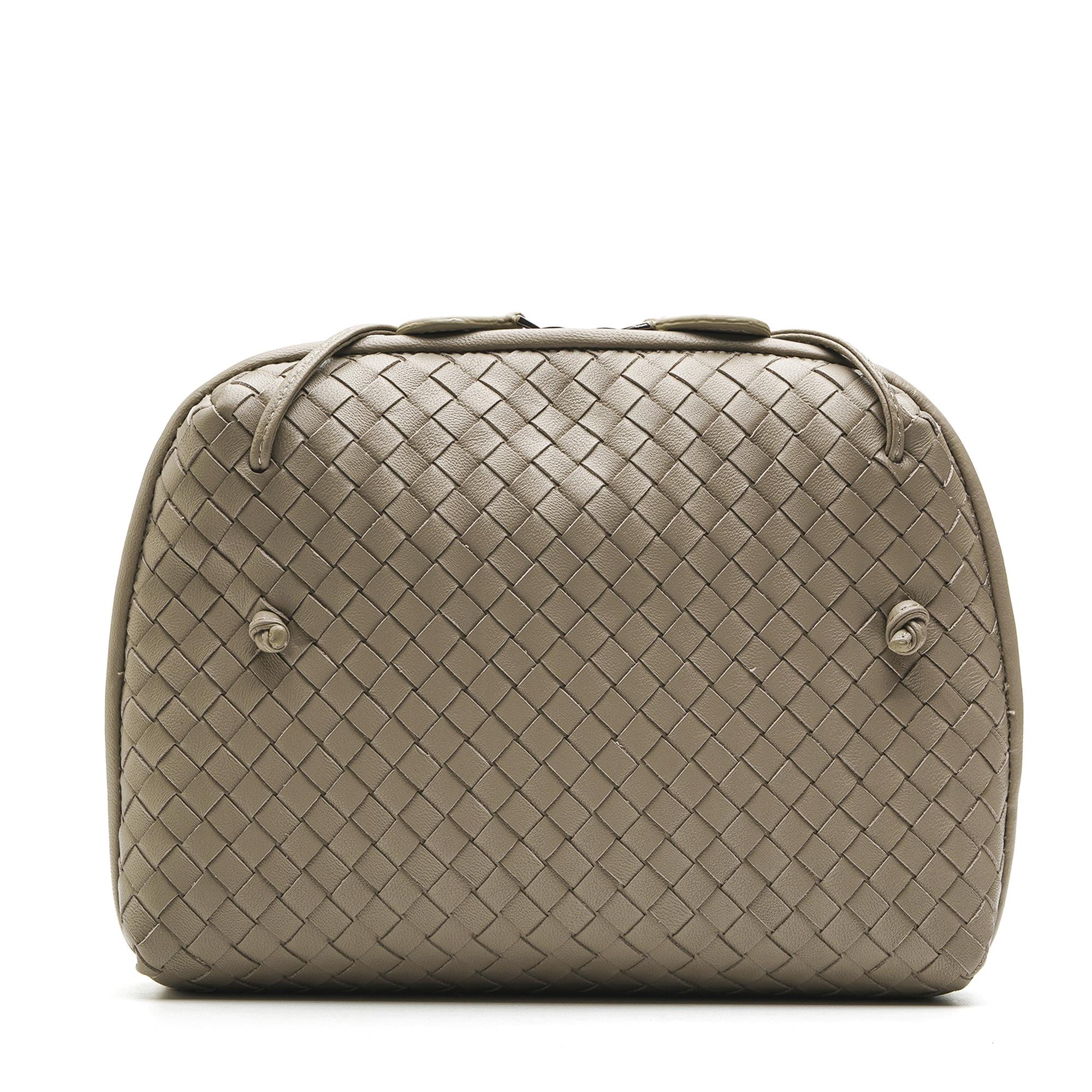 AMATA VİZON HAKİKİ DERİ Kadın ÇANTAAMATA VİZON HAKİKİ DERİ Kadın ÇANTA