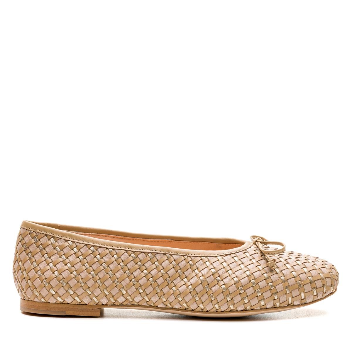 LABOUR ALTIN HAKİKİ DERİ Kadın BABETLABOUR ALTIN HAKİKİ DERİ Kadın BABET