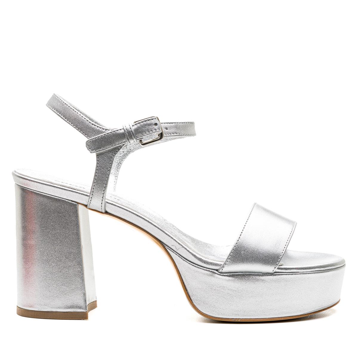 PEGNA GÜMÜŞ HAKİKİ DERİ Kadın TOPUKLU SANDALETPEGNA GÜMÜŞ HAKİKİ DERİ Kadın TOPUKLU SANDALET