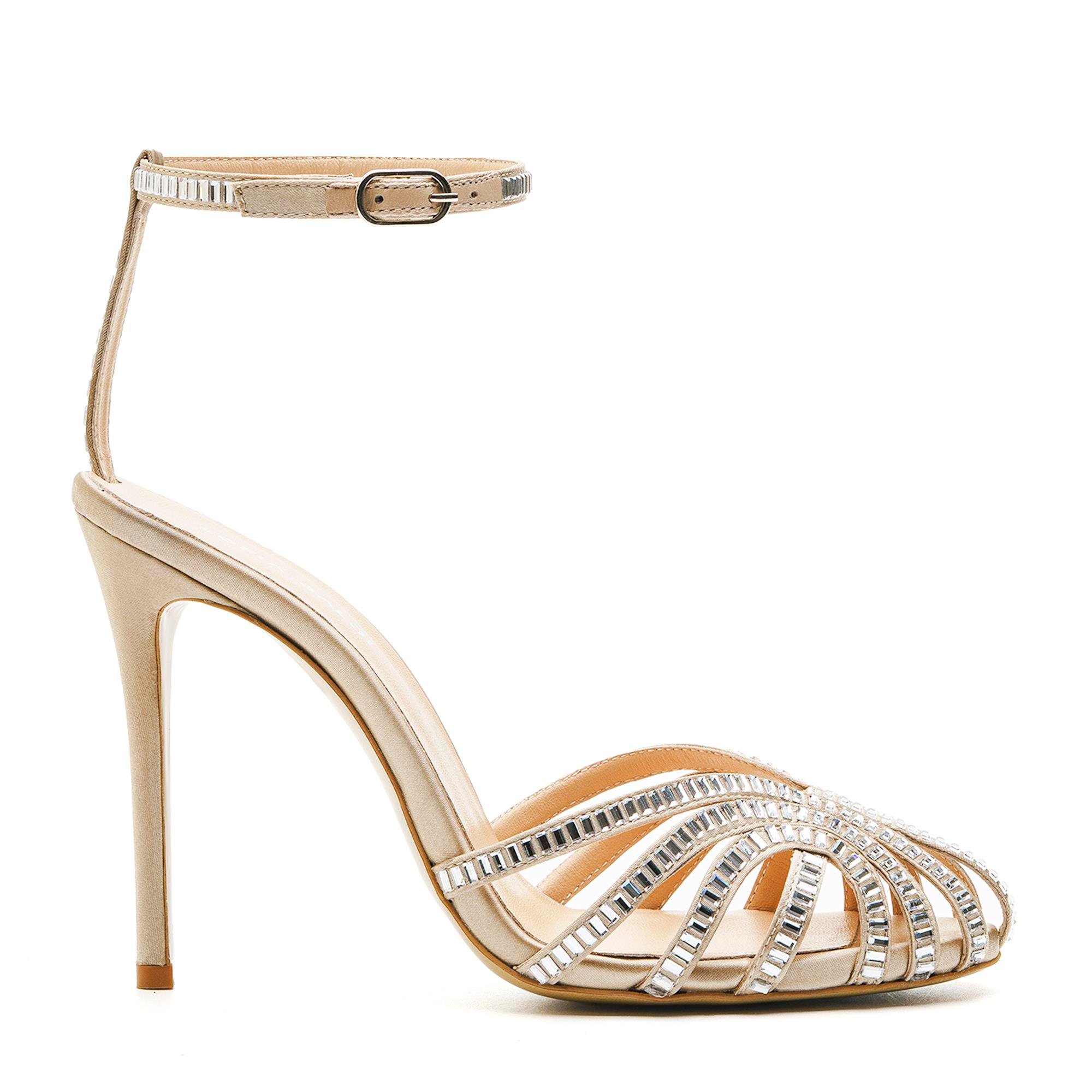 SOLEV BEJ TEKSTİL Kadın TOPUKLU SANDALETSOLEV BEJ TEKSTİL Kadın TOPUKLU SANDALET