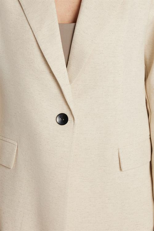 Kadın Slim Fit Uzun Kollu Mono Yaka Düğmeli Ekru Ceket Pantolonlu Takım