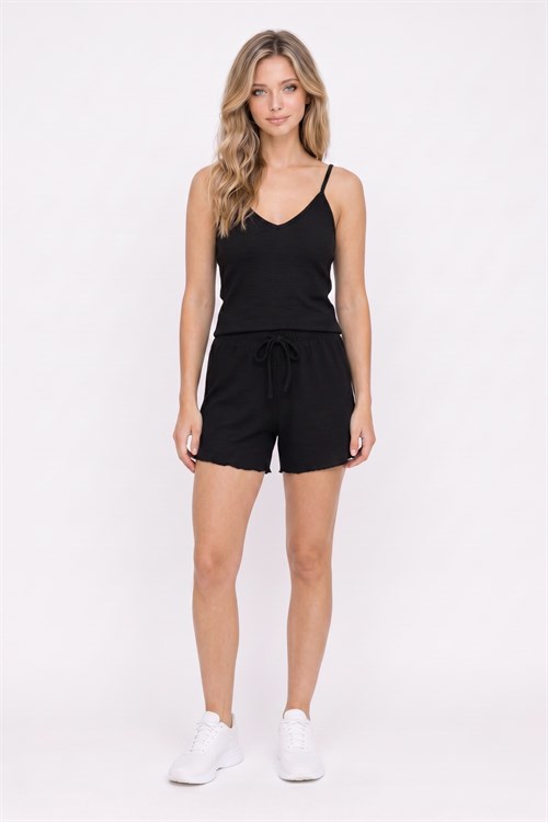 Kadın Slim Fit Dar Kesim Fitilli V Yaka Siyah Askılı Bluz ve Beli Bağlamalı Siyah Şort Takım