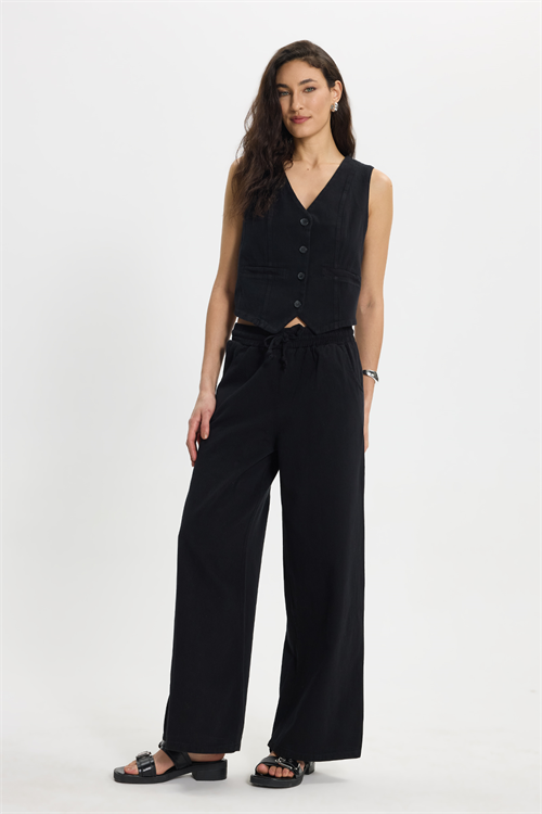 Kadın Slim Fit Dar Kesim %100 Pamuk V Yaka Çift Cepli Siyah Yelek Pantolon Takım
