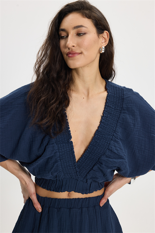 Kadın Oversize Geniş Kesim %100 Pamuk Kruvaze Yaka Crop Fırfırlı Lacivert Şort Etek Takım