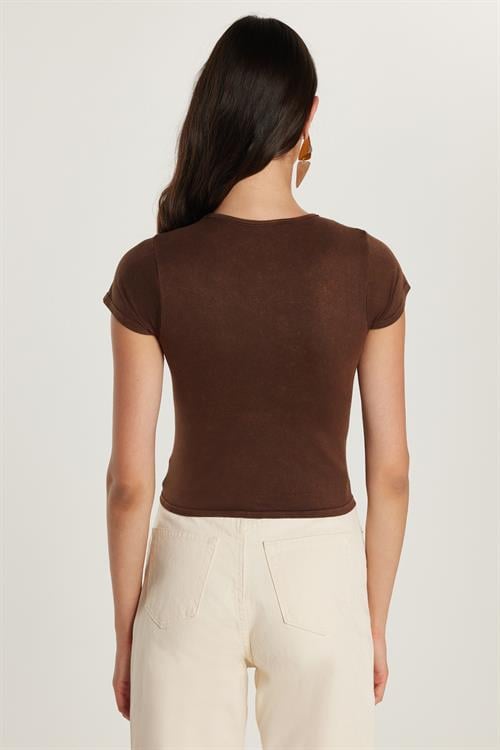 Kadın Slim Fit Dar Kesim Düz Basic Bisiklet Yaka Kahverengi Tişört