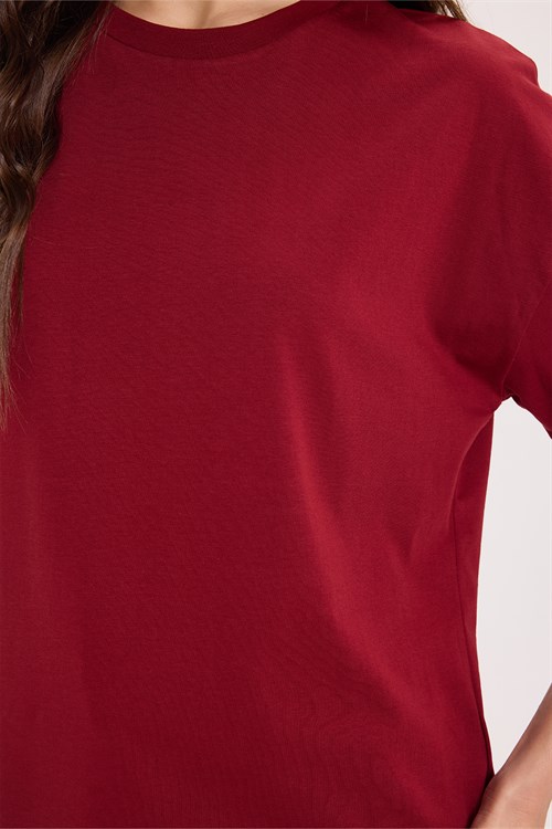 Kadın Relax Fit Rahat Kesim %100 Pamuk Bisiklet Yaka Bordo Tişört
