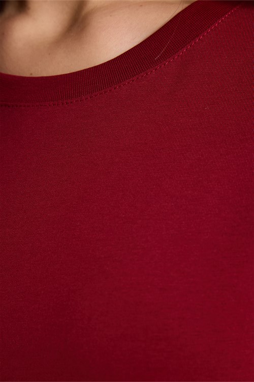 Kadın Relax Fit Rahat Kesim Kısa Kollu Bisiklet Yaka Bordo Tişört