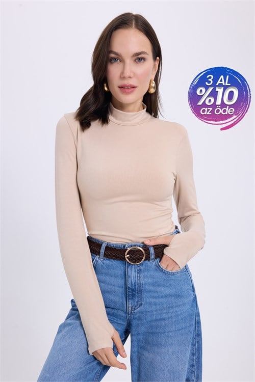 Kadın Regular Fit Klasik Kesim Viskon Kumaş Balıkçı Yaka Bej Bluz 