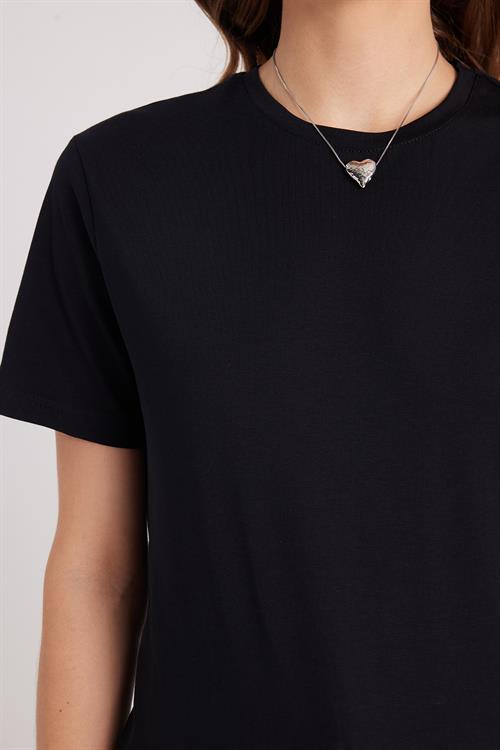 Kadın Slim Fit Dar Kesim Pamuklu Yumuşak Doku Likralı Esnek Kumaş Basic Siyah Bisiklet Yaka Tişört