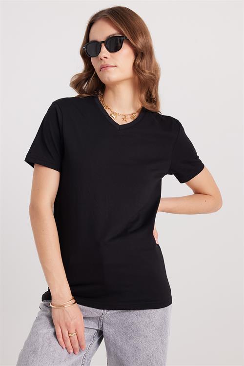 Kadın Slim Fit Dar Kesim %100 Pamuk Yumuşak Dokulu Siyah V Yaka Tişört