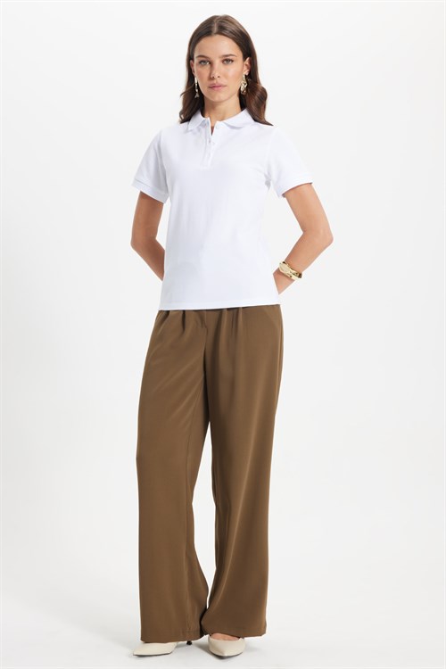 Kadın Slim Fit Dar Kesim %100 Pamuk Polo Yaka Beyaz Pike Tişört 