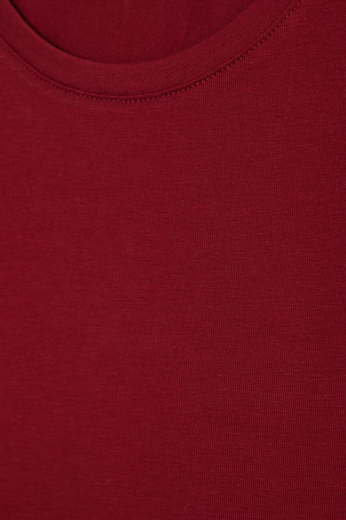 Kadın Slim Fit Dar Kesim Pamuklu Likralı Bisiklet Yaka Ay Kol Bordo Tişört