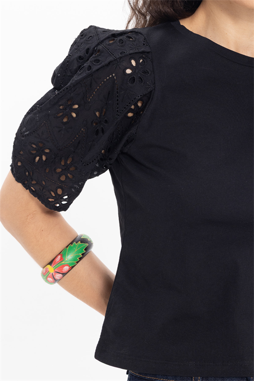Kadın Slim Fit Dar Kesim %100 Pamuk Kısa Kollu Bisiklet Yaka Siyah Tişört