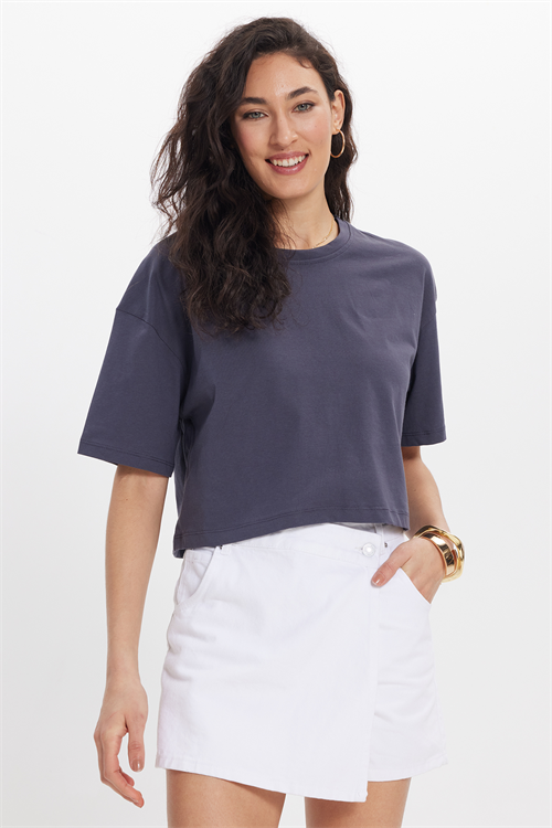 Kadın Slim Fit Dar Kesim %100 Pamuk Kısa Kollu Bisiklet Yaka Gri Crop Tişört