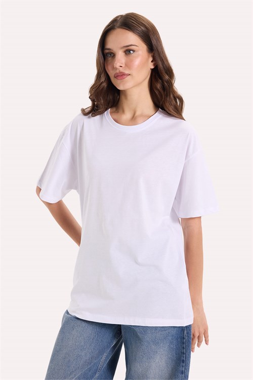 Kadın Slim Fit Dar Kesim %100 Pamuk Kısa Kollu Bisiklet Yaka Beyaz Tişört