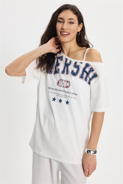 Kadın Oversize Geniş Kesim %100 Pamuk Kayık Yaka Kısa Kollu Baskılı Beyaz Tişört