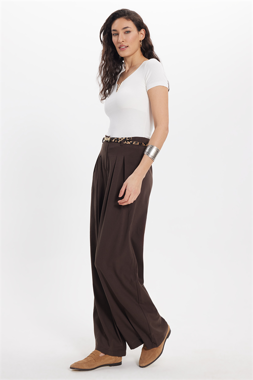 Kadın Slim Fit Dar Kesim Pamuklu V Yaka Kısa Kollu Ekru Bluz