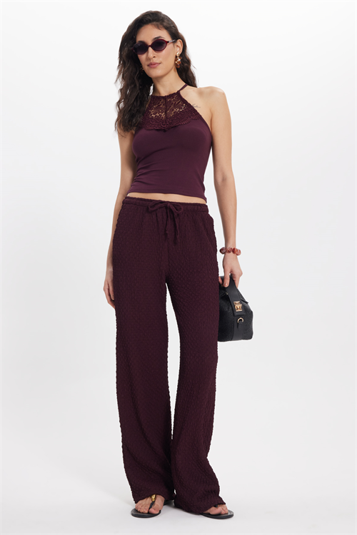 Kadın Slim Fit Dar Kesim Kolsuz Bİsiklet Yaka Dantelli Sırt Detaylı Mürdüm Bluz