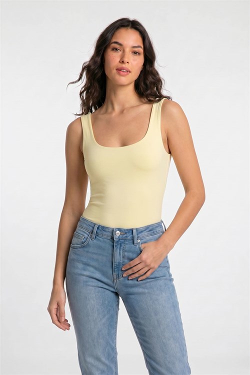 Kadın Slim Fit Dar Kesim Askılı Kare Yaka Sırtı Açık Sandy Kumaş Çıtçıtlı Sarı Body