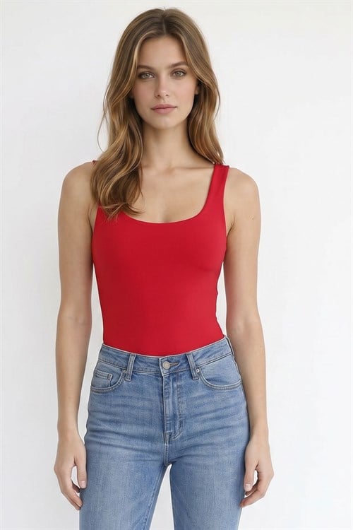 Kadın Slim Fit Dar Kesim Askılı Kare Yaka Sırtı Açık Sandy Kumaş Çıtçıtlı Bordo Body