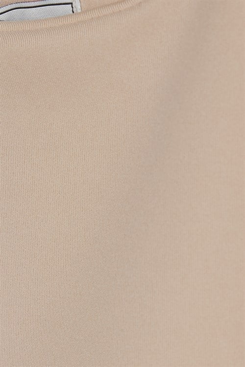 Kadın Slim Fit Dar Kesim Askılı Kare Yaka Sırtı Açık Sandy Kumaş Çıtçıtlı Bej Body