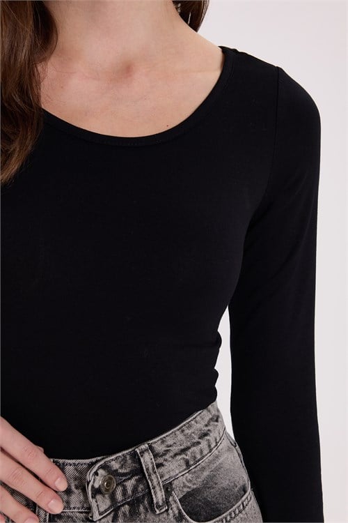 Kadın Slim Fit Dar Kesim Yuvarlak Yaka Standart Omuz Oturtmalı Uzun Kollu Basic Siyah Body Bluz
