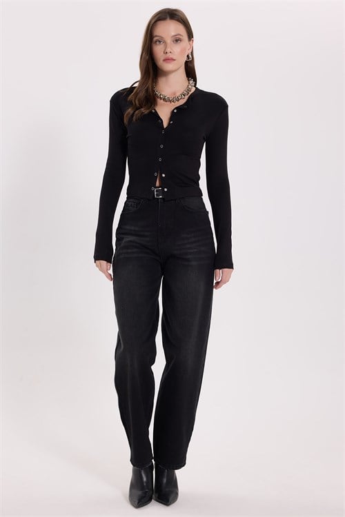 Kadın Slim Fit Dark Kesim Bisiklet Yaka Önden Çıtçıt Detaylı Uzun Kollu Fitilli Siyah Kısa Crop Bluz