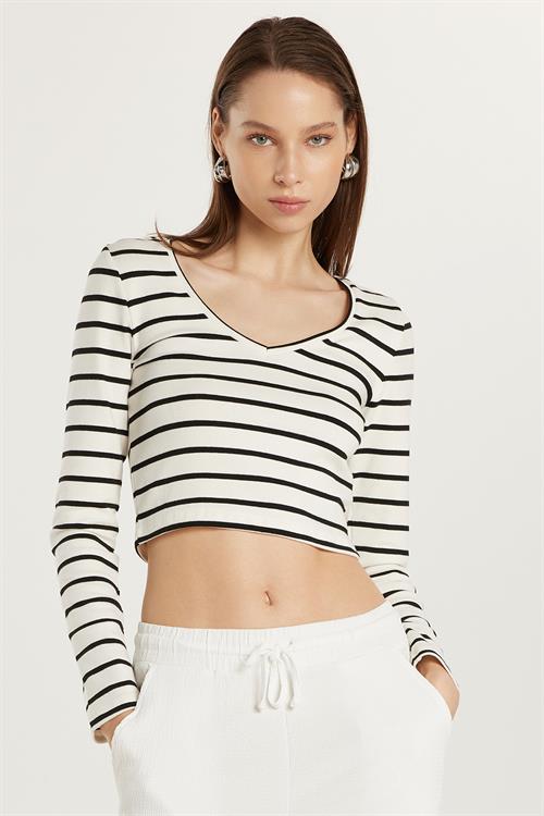 Kadın Slim Fit Dar Kesim Uzun Kollu Bisiklet Yaka Çizgili Bluz