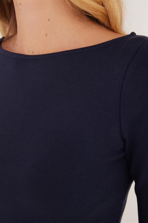 Kadın Slim Fit Dar Kesim Modal Kumaş Uzun Kollu Bisiklet Yaka Lacivert Bluz