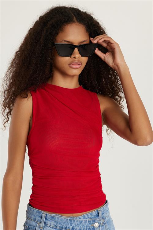 Kadın Slim Fit Sıfır Kol Düz Bisiklet Yaka Kırmızı Bluz