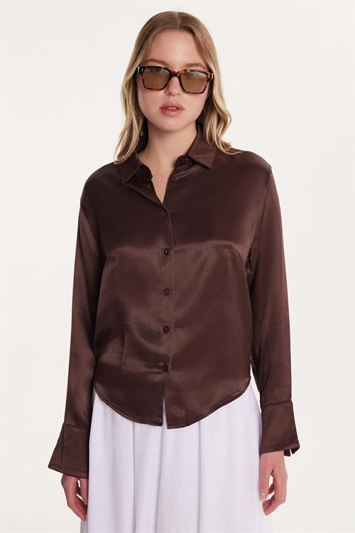 Kadın Slim Fit Dar Kesim Uzun Kollu Klasik Yaka Saten Kahverengi Gömlek