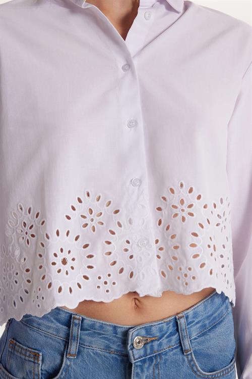 Kadın Slim Fit Dar Kesim Uzun Kollu Beli Detaylı Beyaz Gömlek