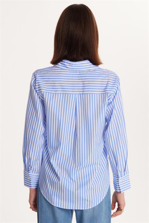 Kadın Slim Fit Dar Kesim Uzun Kollu Çizgili Gömlek