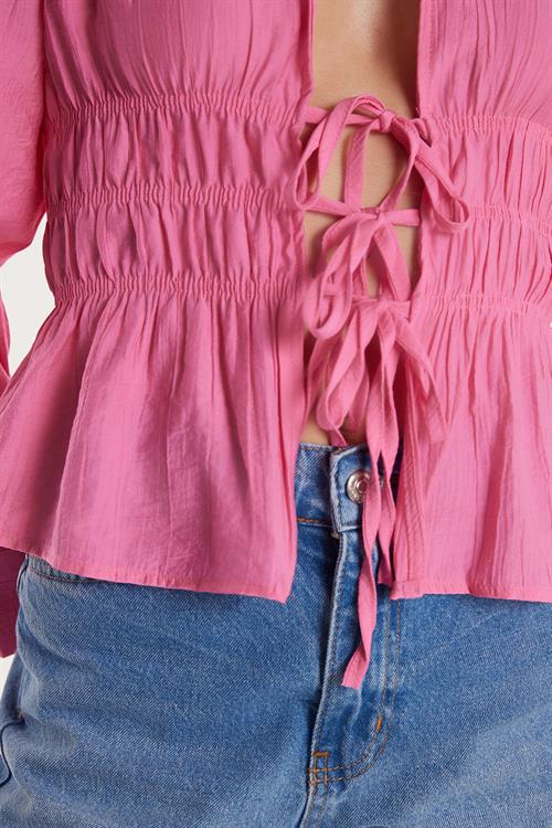 Kadın Standart Fit Büzgülü Bağlamalı Pembe Gömlek