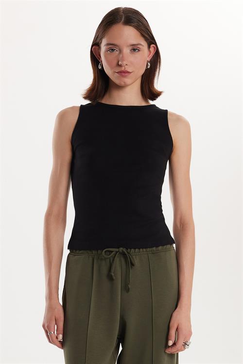 Kadın Modal Kumaş Slim Fit Dar Kesim Bisiklet Yaka Düz Basic Siyah Bluz