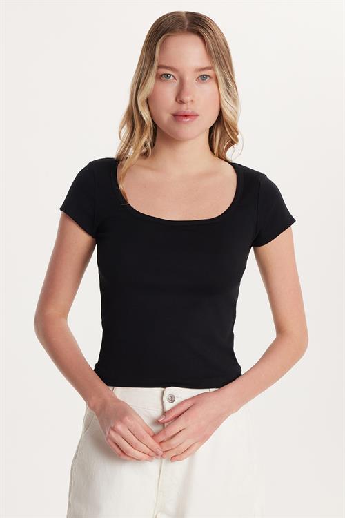 Kadın Slim Fit Dar Kesim Pamuklu Kısa Kollu U Yaka Siyah Bluz