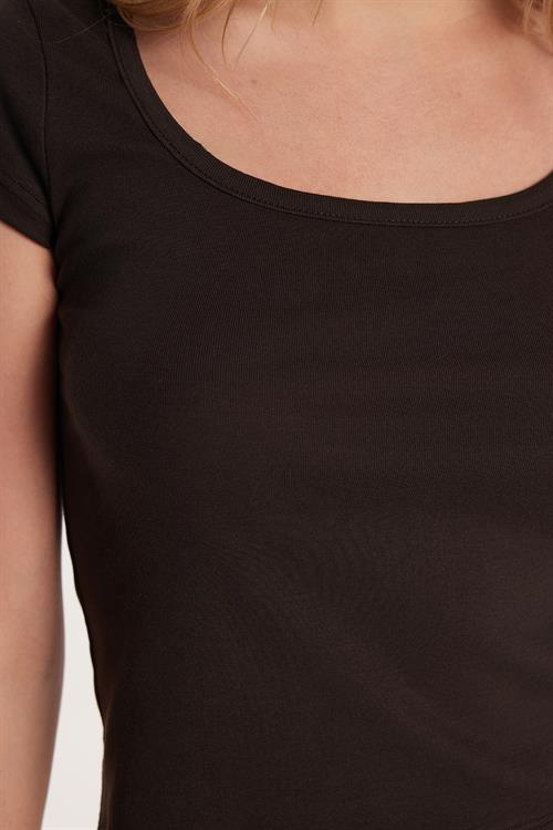 Kadın Slim Fit Dar Kesim Pamuklu Kısa Kollu U Yaka Kahverengi Bluz