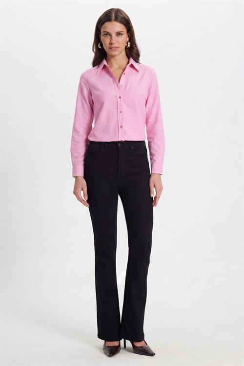 Kadın Slim Fit Dar Kesim Uzun Kollu Pamuklu Vücuda Oturan Dokulu Pembe Basic Gömlek