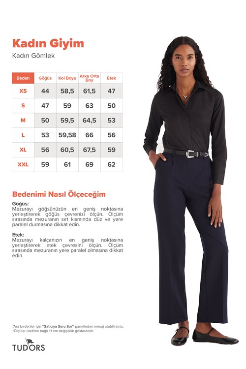 Kadın Slim Fit Dar Kesim Vucüda Oturan Uzun Kollu Gizli Düğme Detaylı Siyah Basic Gömlek